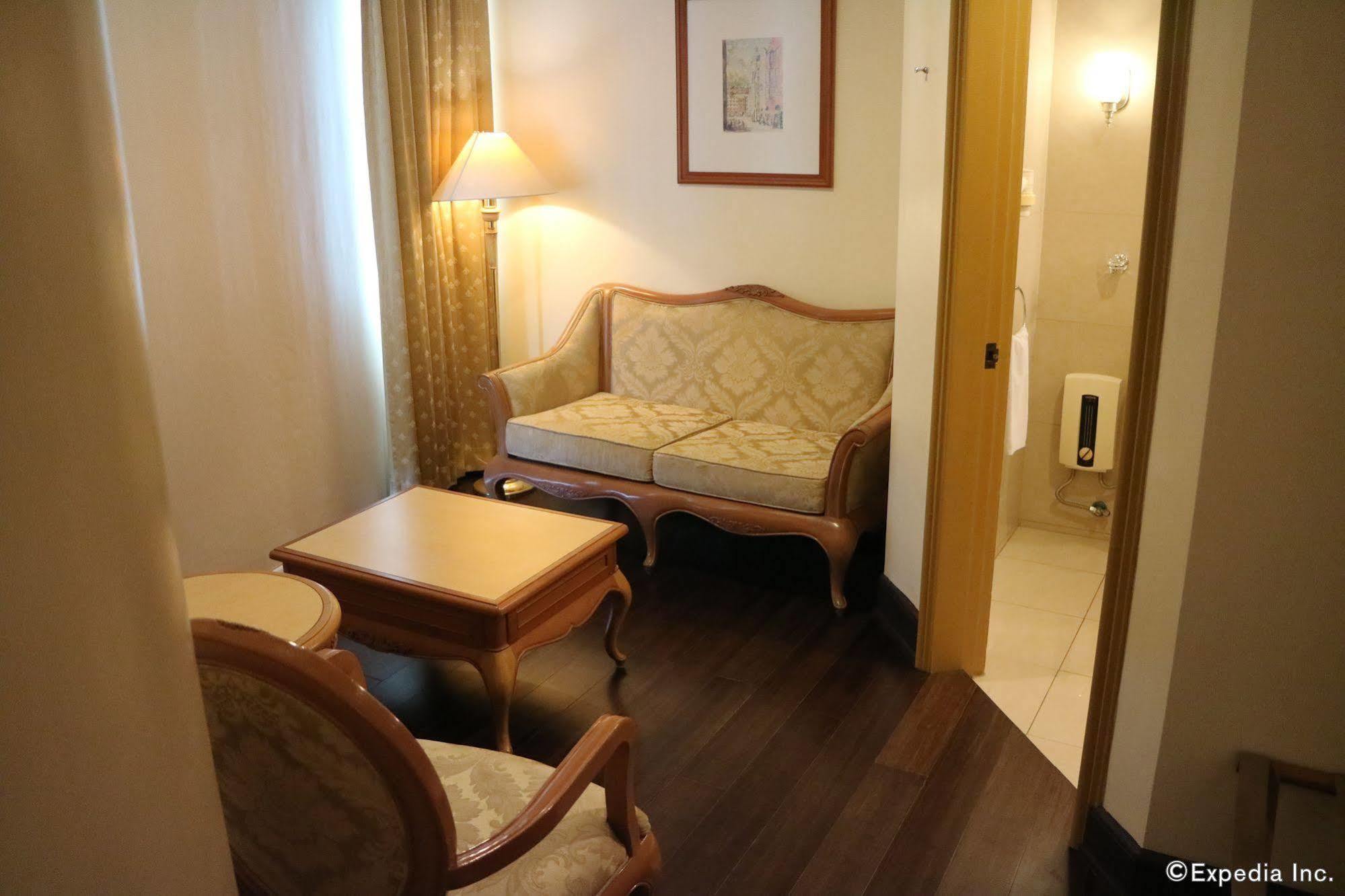 Hotel The Grand Dame 3*